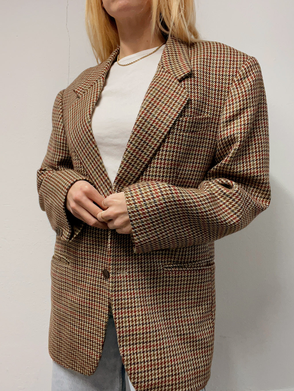 White and blue jacket with orange collar Adidas XL