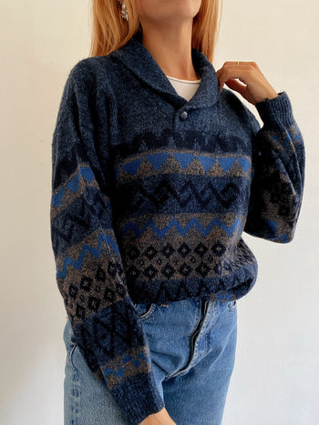 Pull vintage en laine bleu foncé à motifs