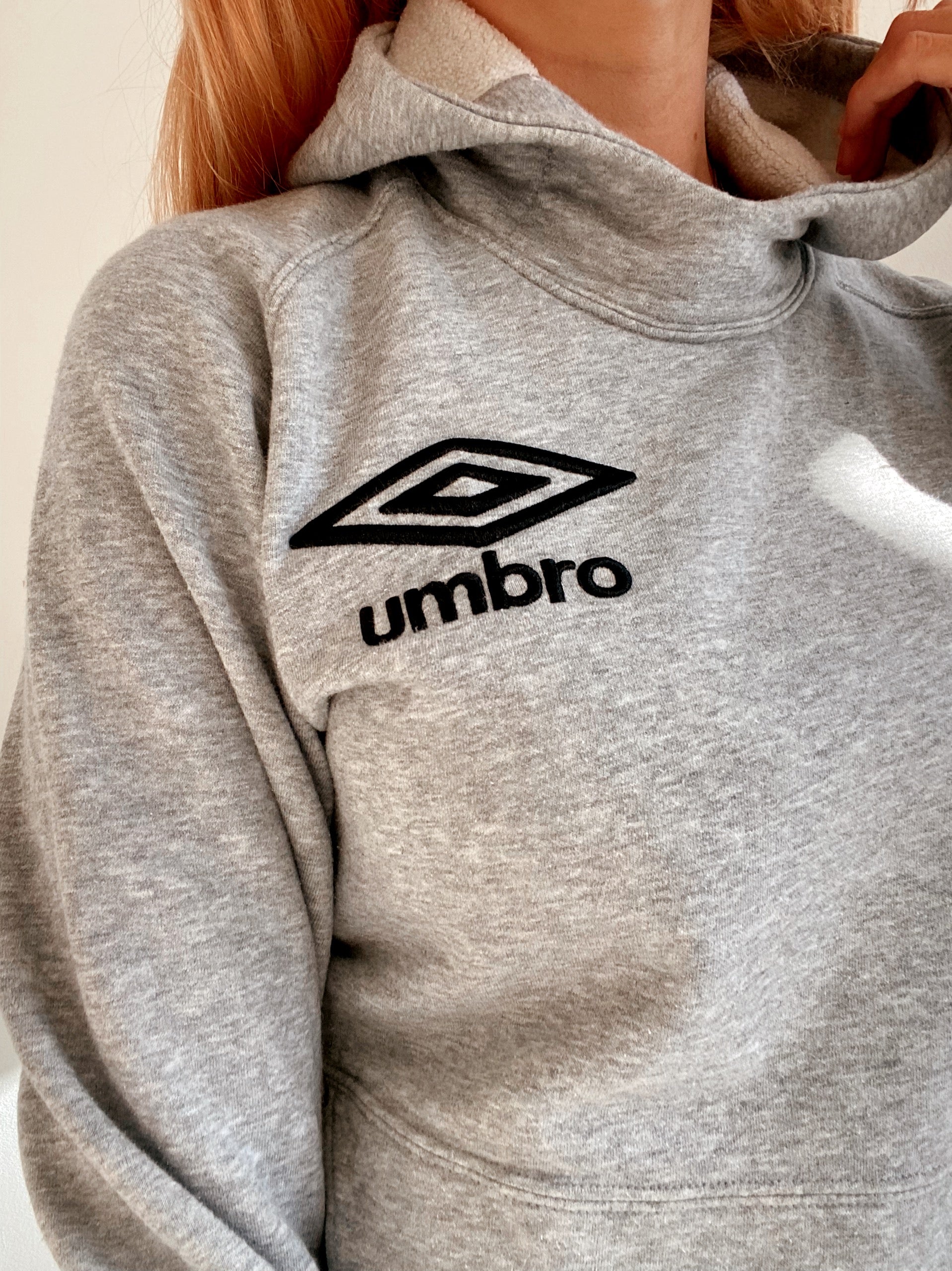 Grauer Vintage-Pullover von Umbro S