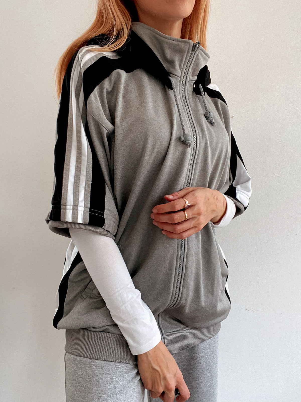Jacket vintage à manches courtes grise claire Adidas  XL