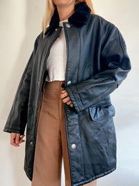 Manteau en mouton retourné noir rigide L