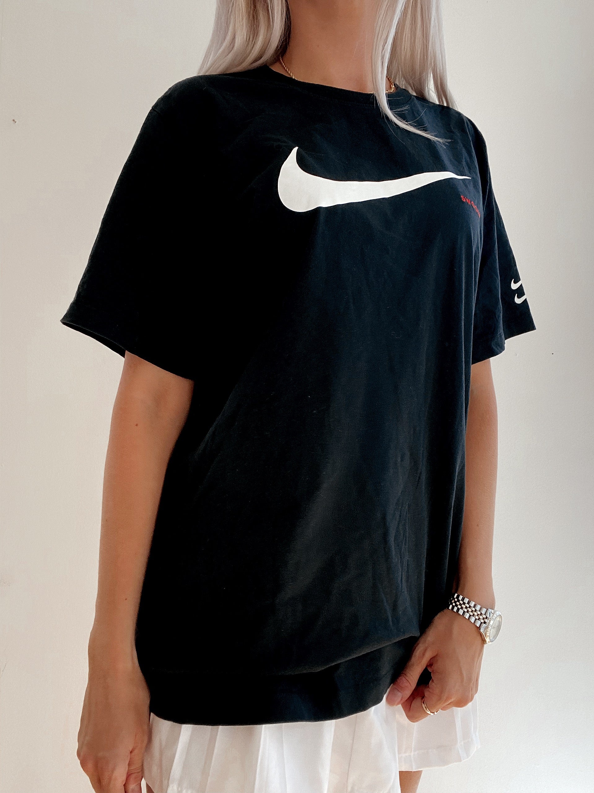 White"One two Nike"Nike L T-Shirt