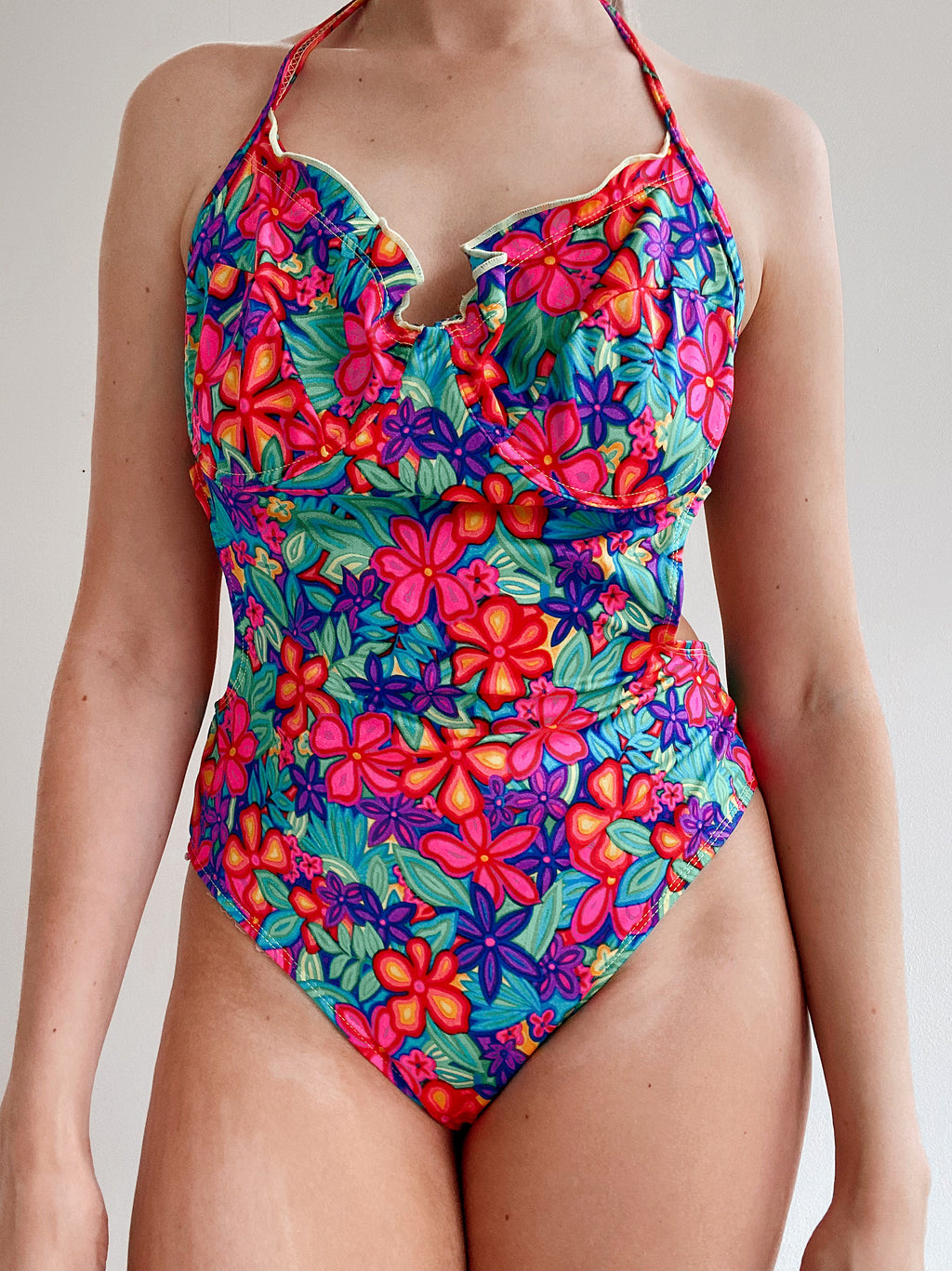 Einteiliger Vintage-Badeanzug mit Blumenmuster M/L