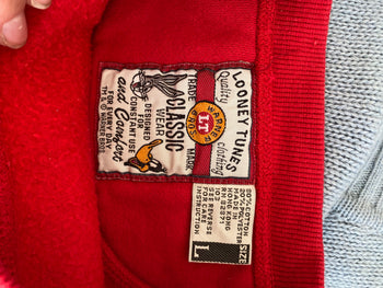 Pull vintage rouge Looney Tunes Brodé L