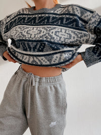 Nike XL black/white stripe jogging pants