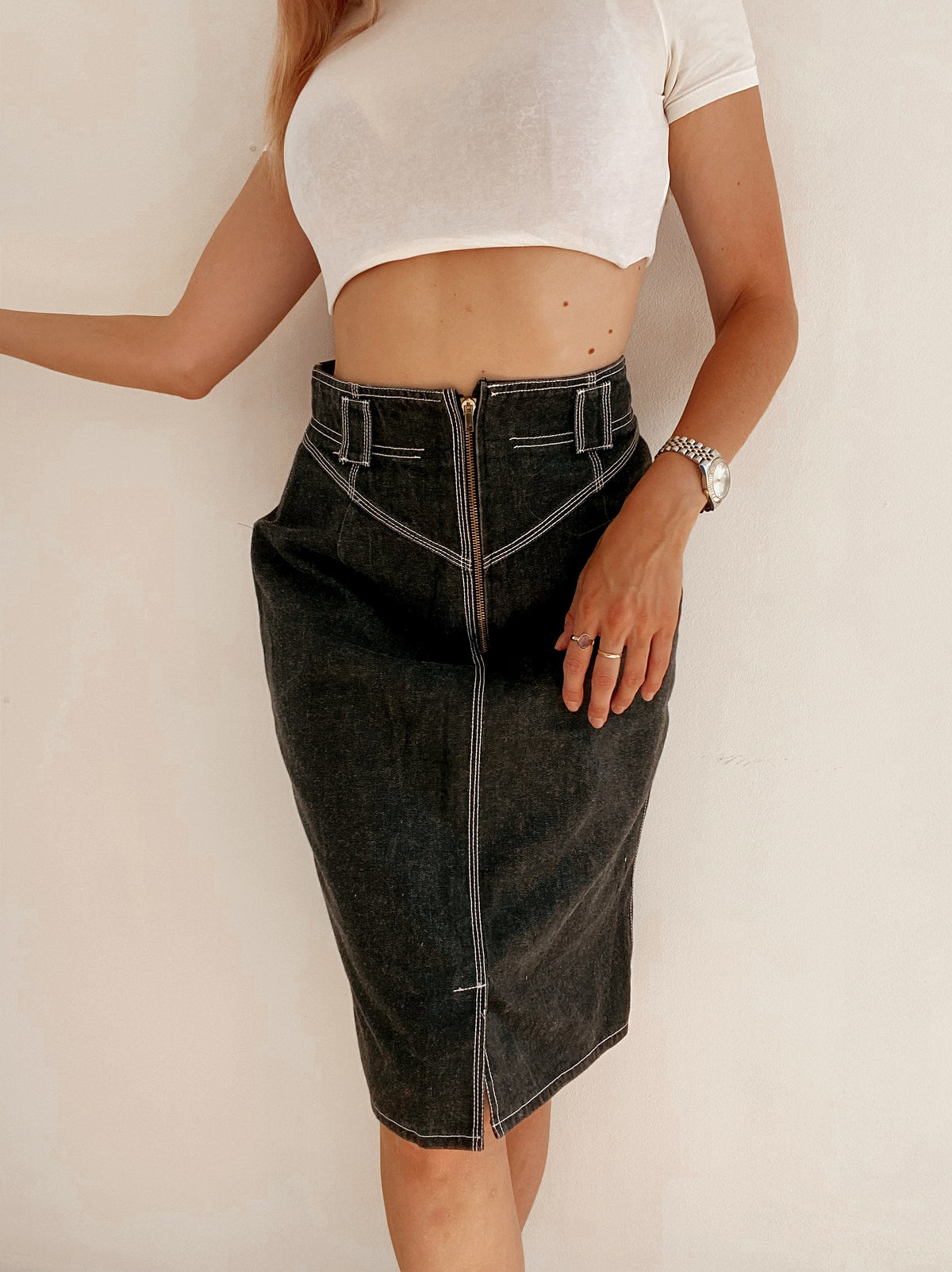 Jupe crayon vintage noire en jeans S/M