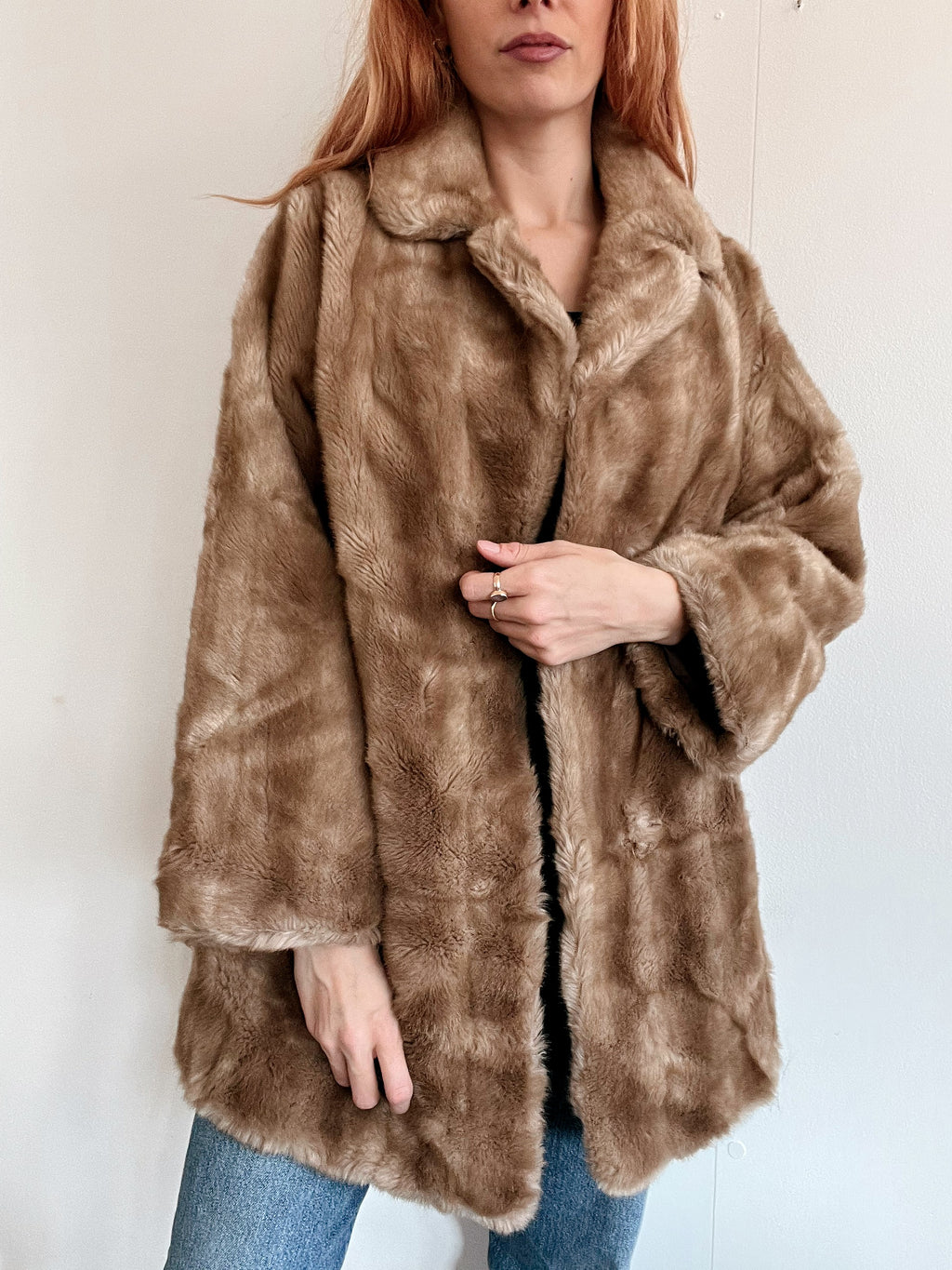 Manteau vintage taupe/beige en fausse fourrure M