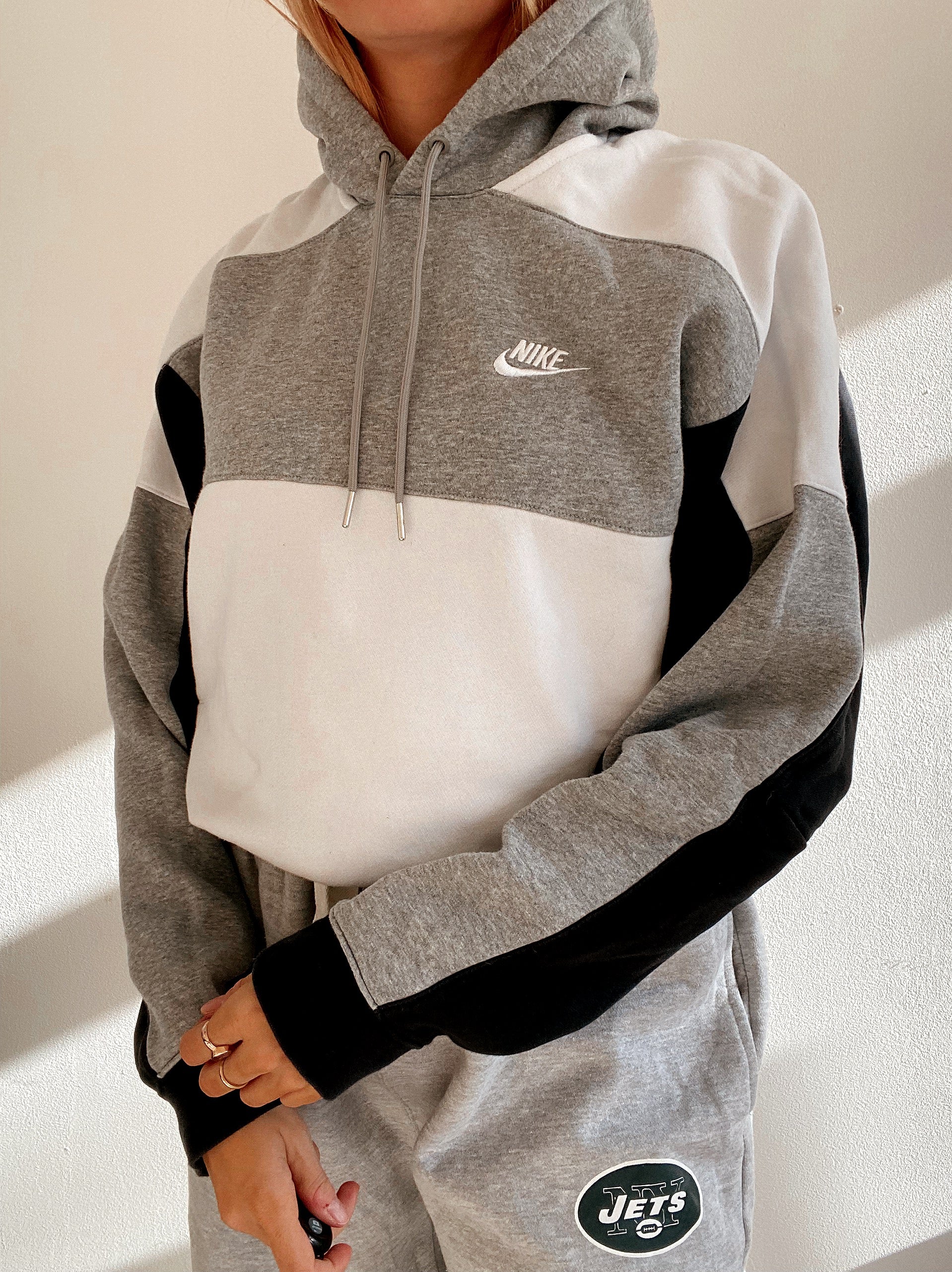 White and blue jacket with orange collar Adidas XL