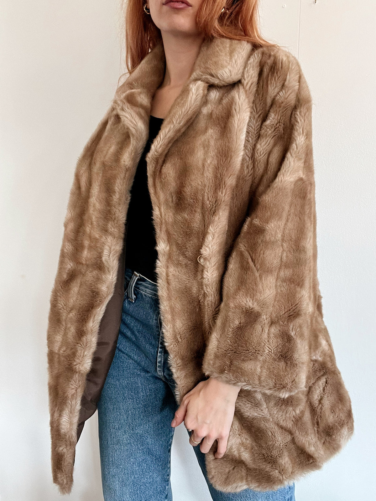 Manteau vintage taupe/beige en fausse fourrure M