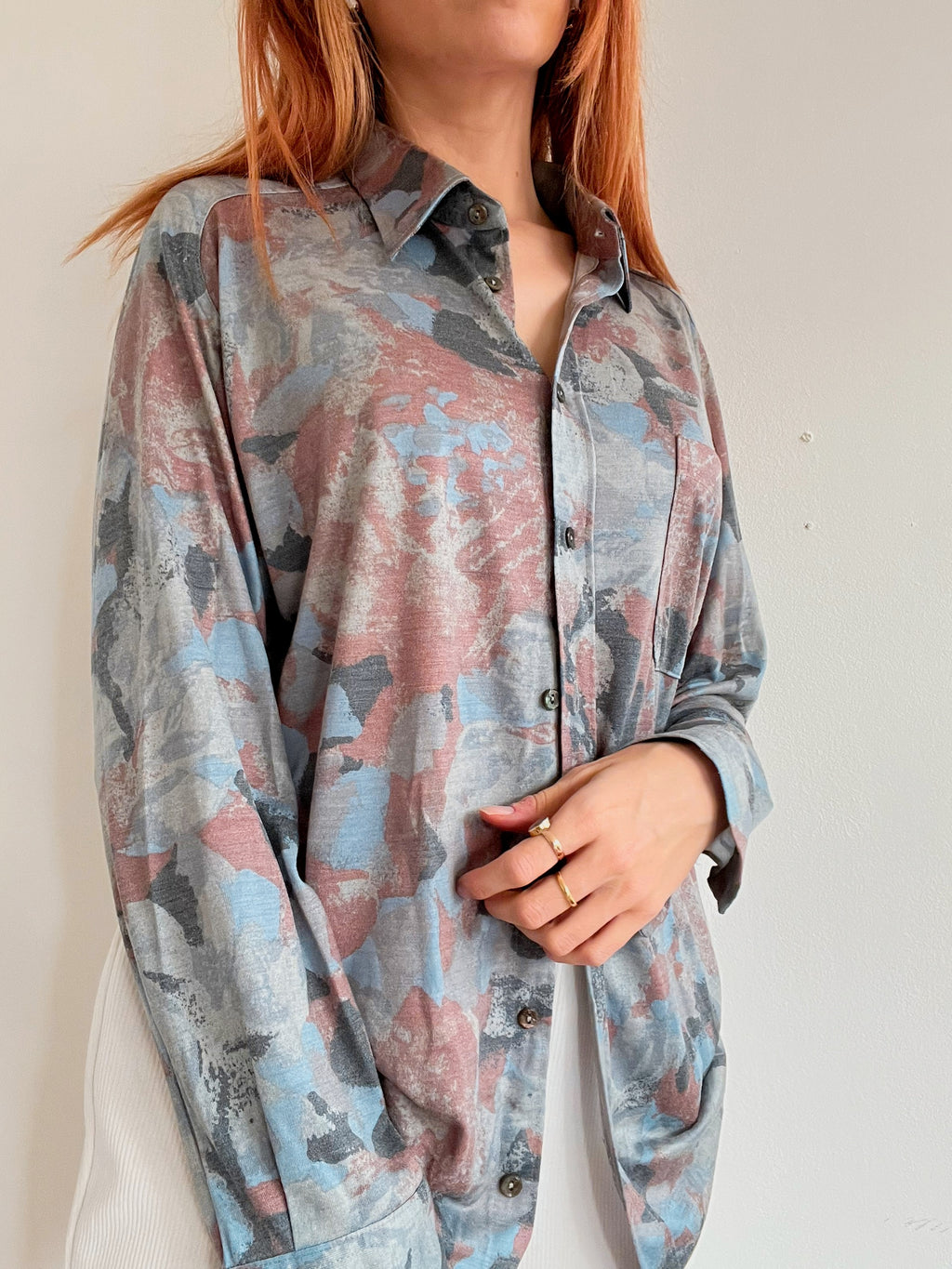 Chemise vintage gris/bleue à motifs S