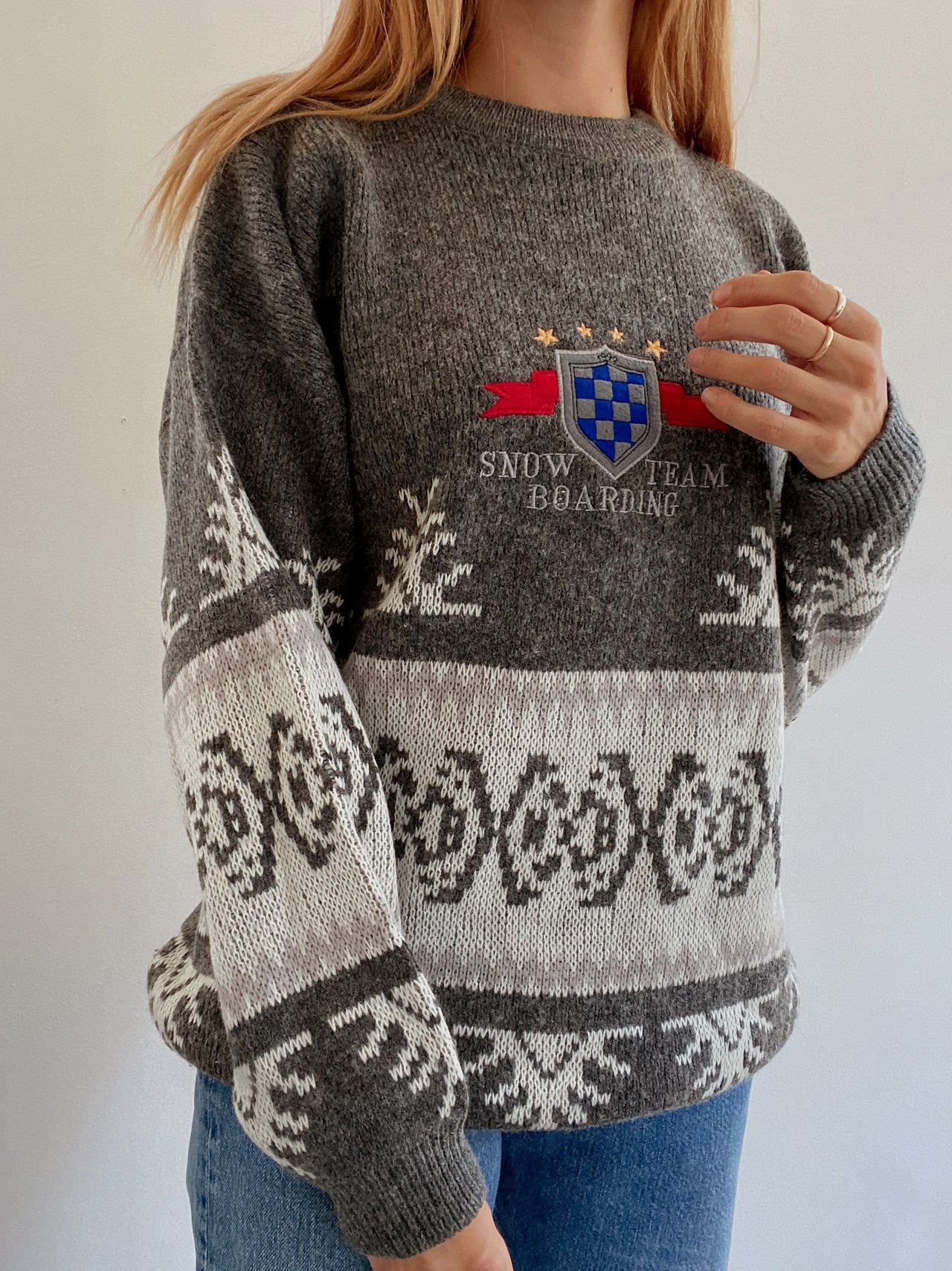 Pull vintage en laine Gris et rouge M