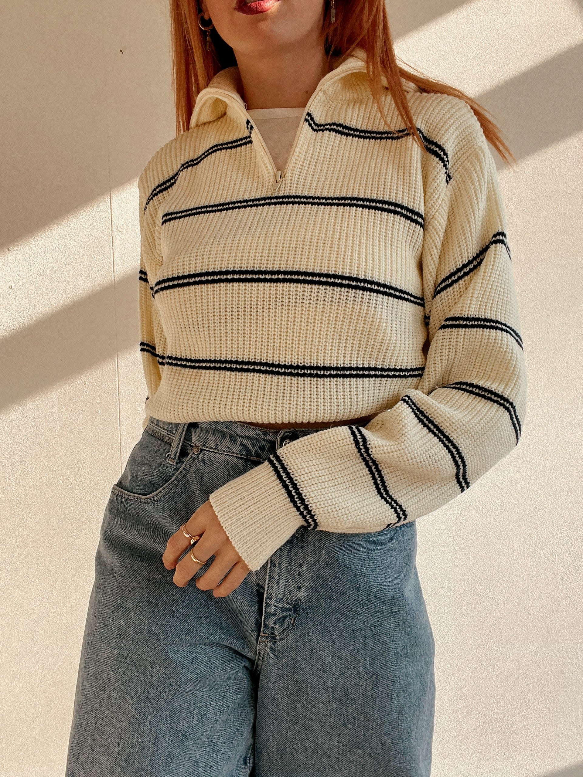 Vintage cremefarbener und dunkelblauer Strickpullover M