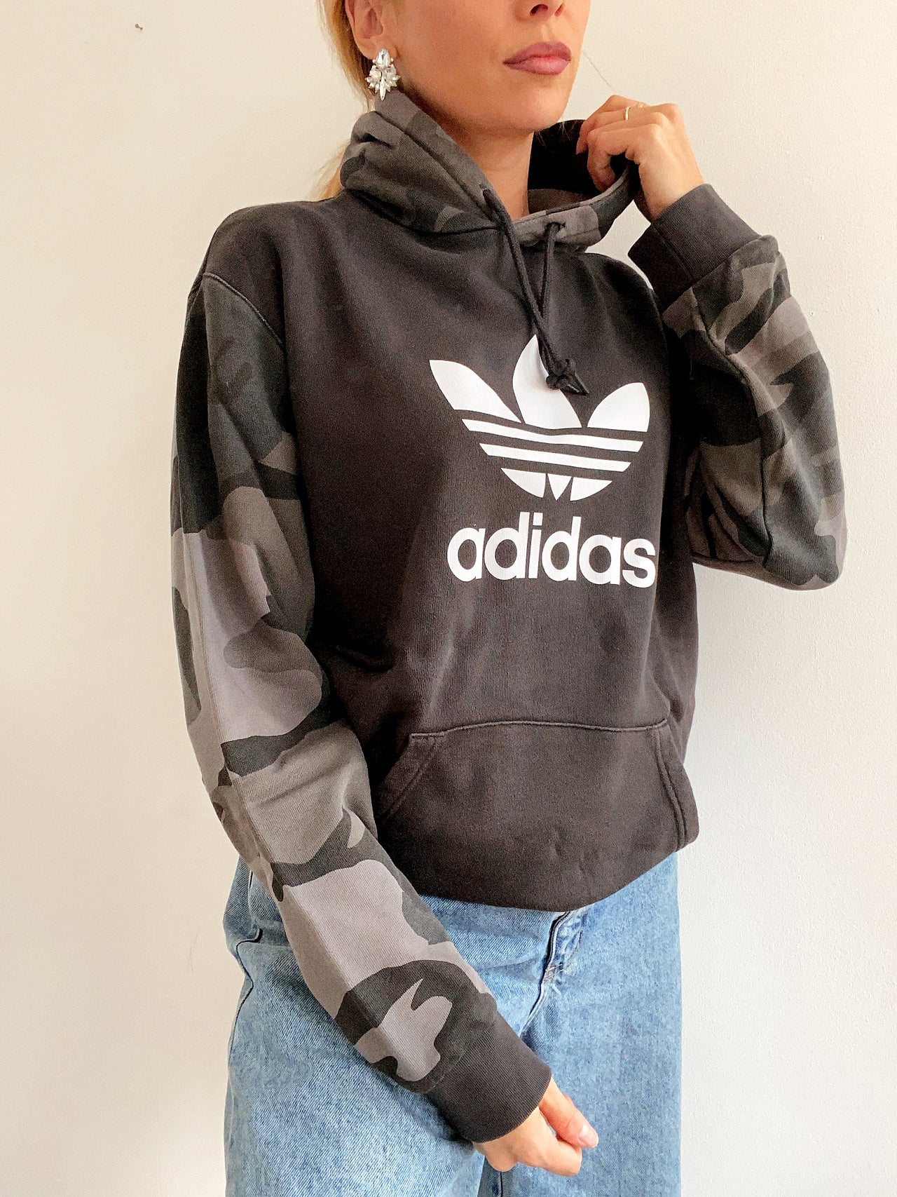 Pull vintage américain gris foncé Adidas L