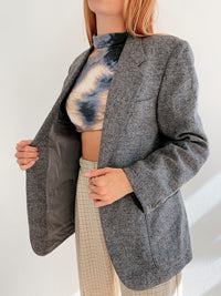 White and blue jacket with orange collar Adidas XL
