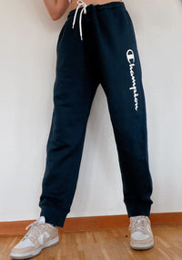 Champion XL dunkelblaue Jogginghose