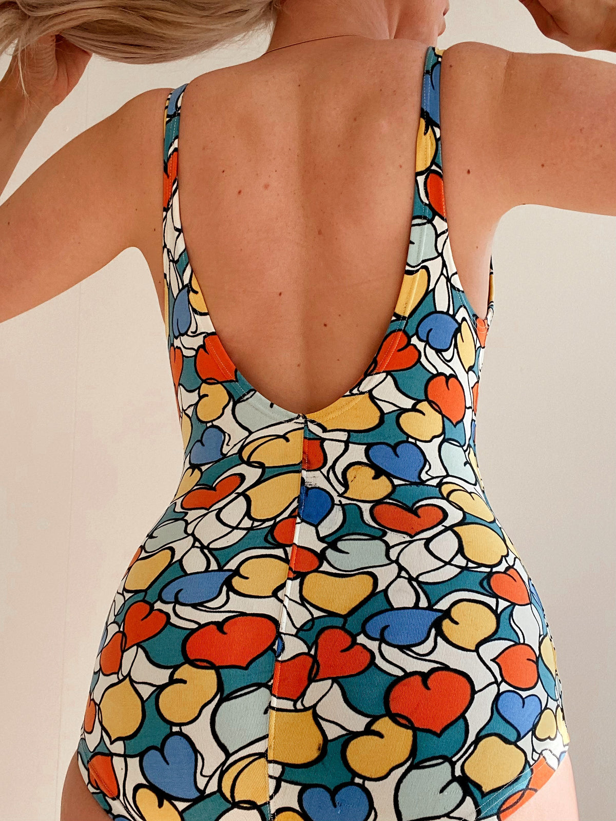Maillot de bain vintage une pièce multicolore à motifs coeurs  M