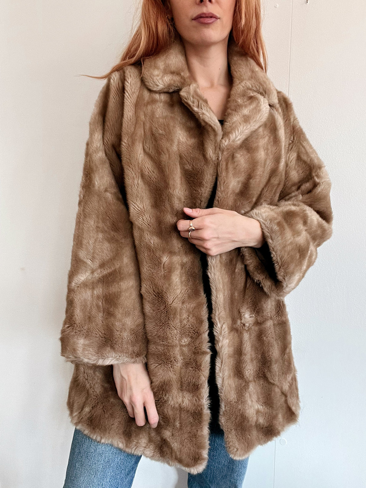 Manteau vintage taupe/beige en fausse fourrure M