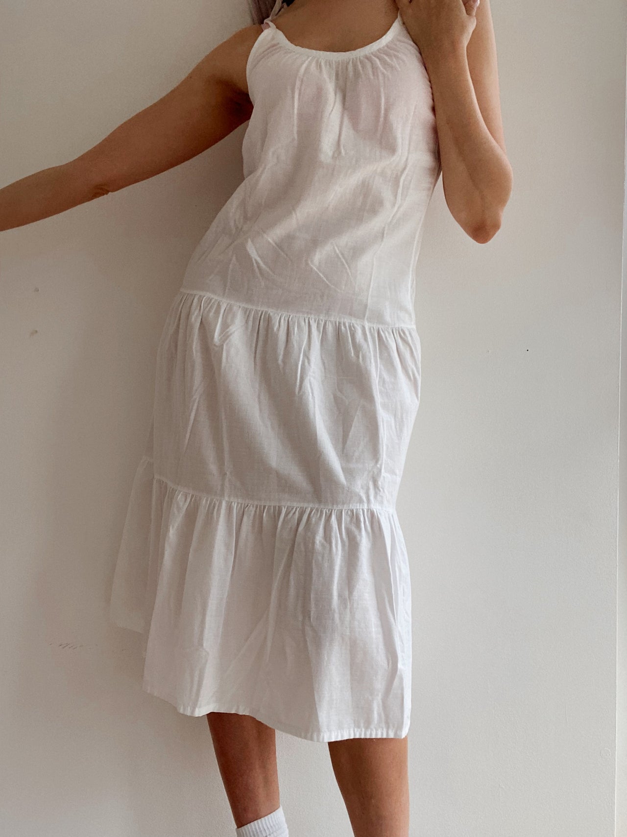 White vintage dress with straps S/M