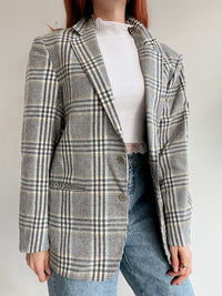 White and blue jacket with orange collar Adidas XL