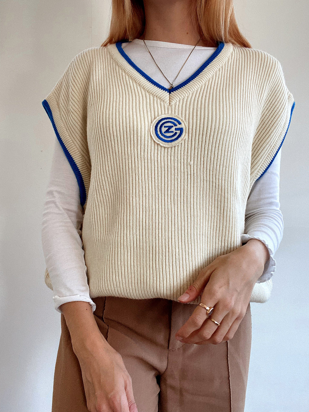 Gilet vintage sans manche blanc cassé et bleu