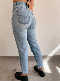 Levi's 559 hellblaue Jeanshose W28