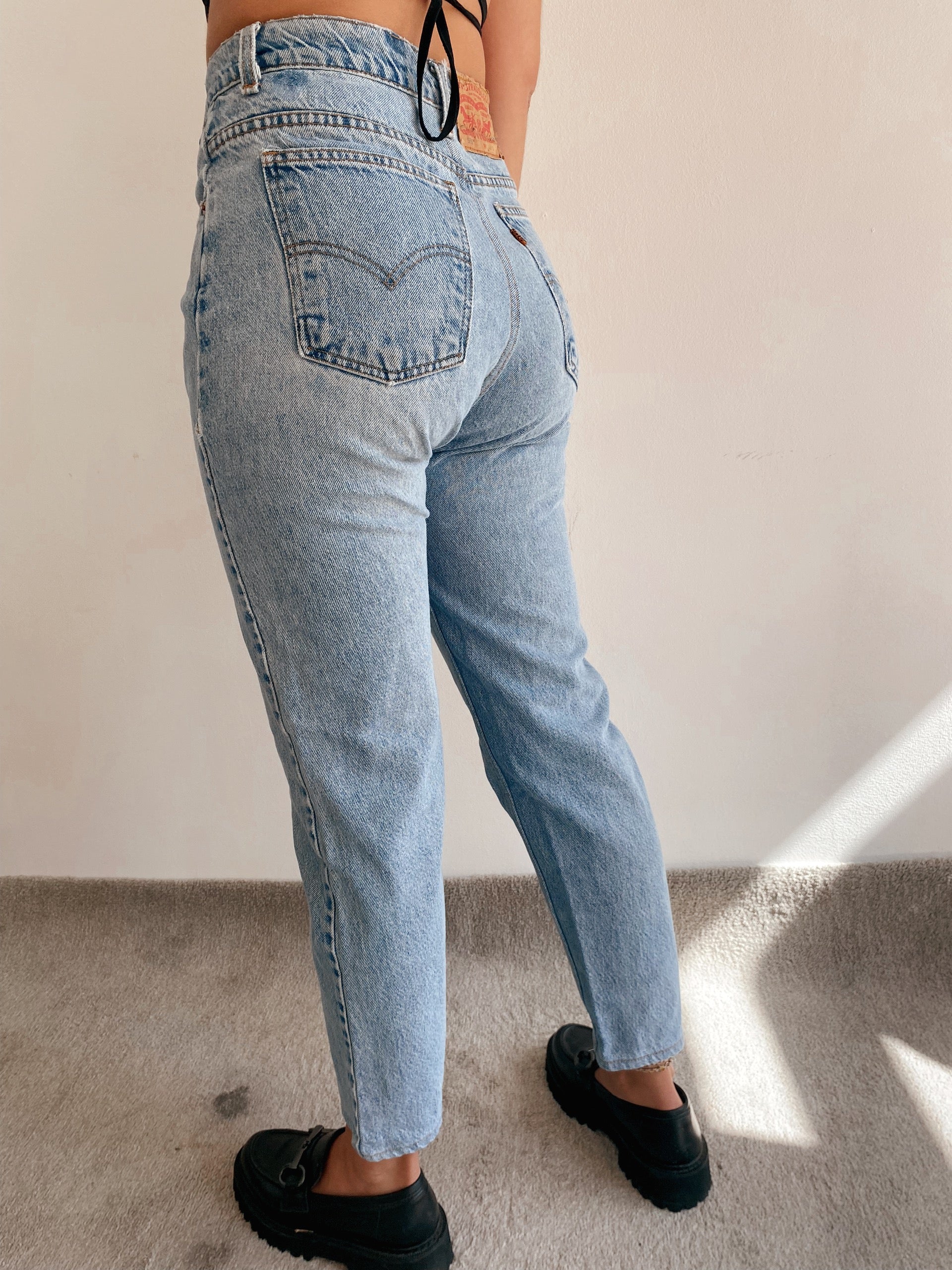 Levi's 559 hellblaue Jeanshose W28