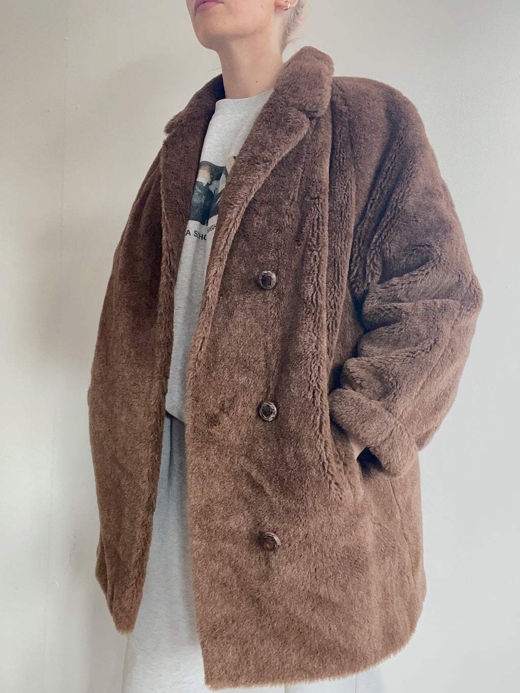 Manteau en fausse fourrure camel