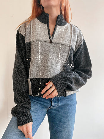 Pull vintage en maille  gris à carreaux L