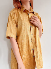 Vintage gelbes glänzendes gemustertes Hemd L