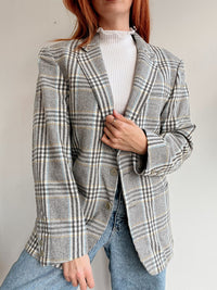 White and blue jacket with orange collar Adidas XL