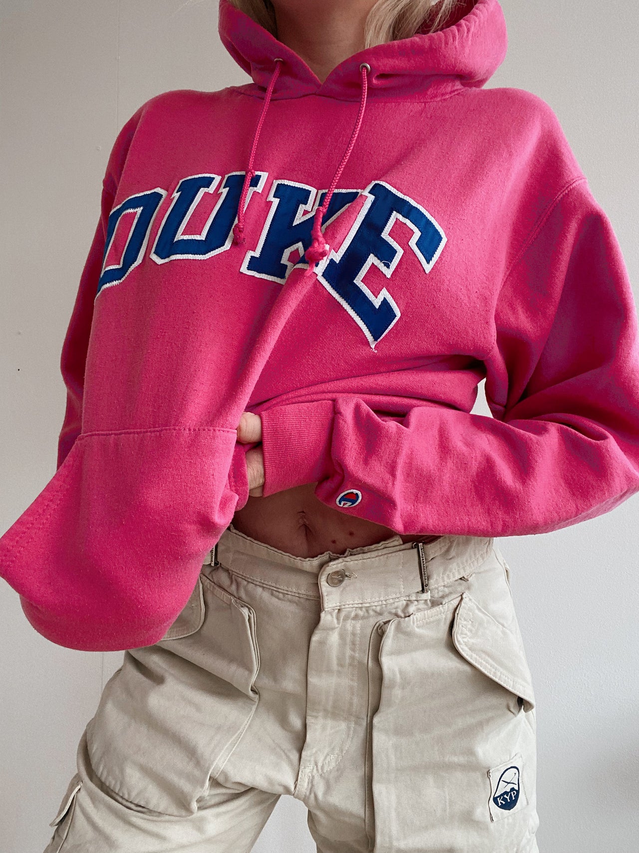 Pull à capuche rose et bleu Duke Champion M