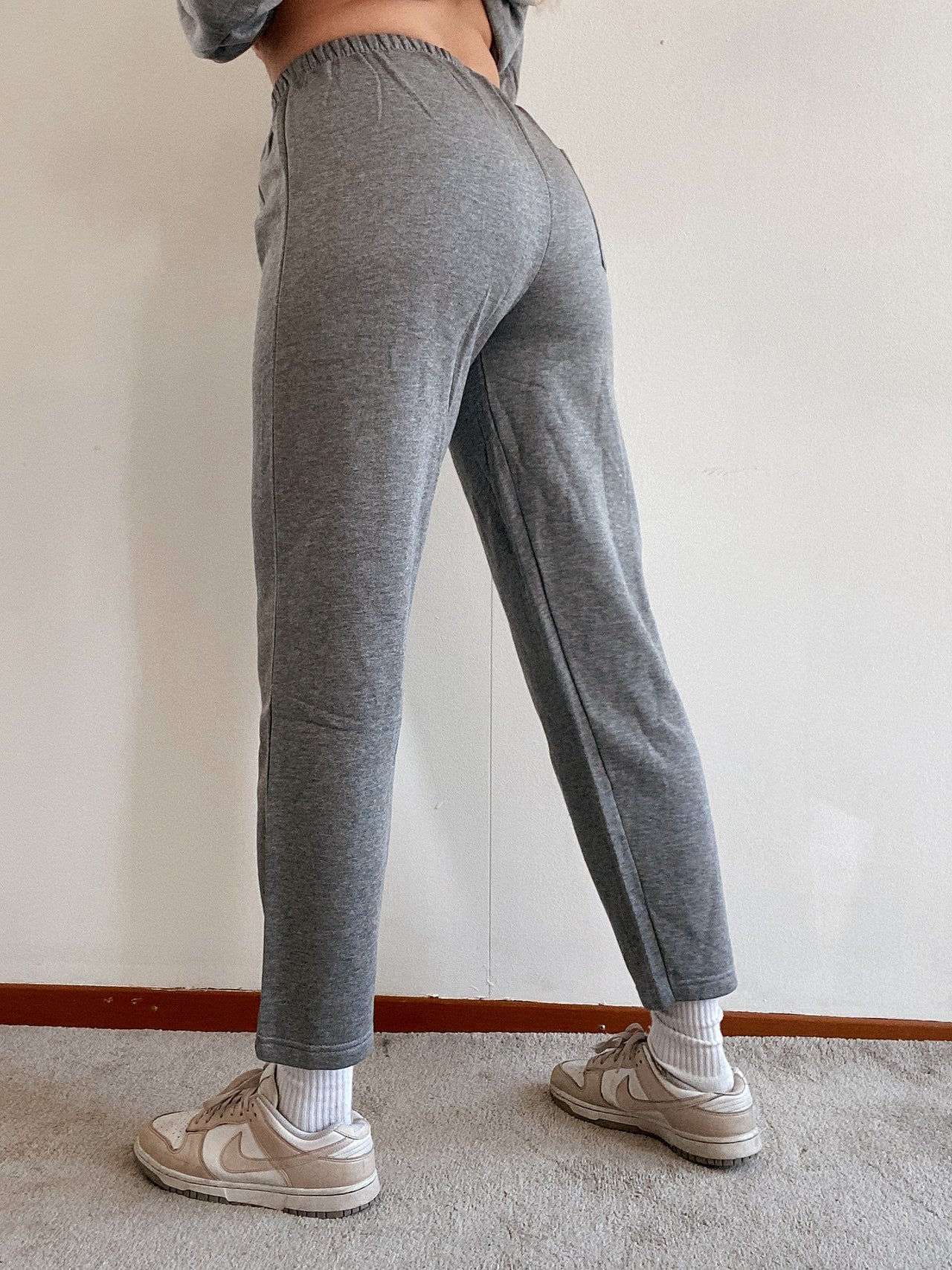 Ensemble pull & jogging gris foncé  XS