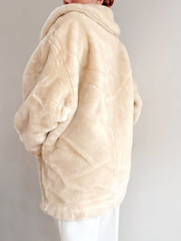 Vintage cremefarbener Kunstpelzmantel M/L