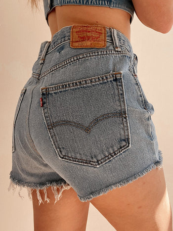 Short en jeans bleu clair  Levi's 550 W31