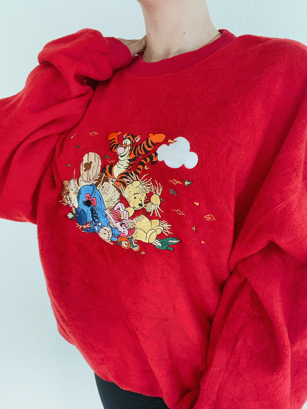 Disney sweater red Winnie the Pooh XL