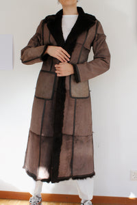 Long Manteau 90s en cuir brun et fourrure intérieure M
