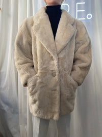 Manteau en fausse fourrure oversized L