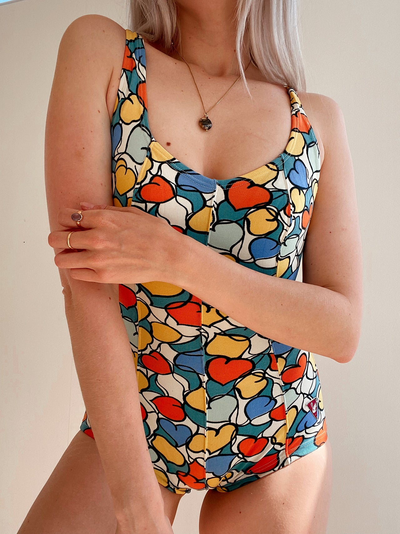 Maillot de bain vintage une pièce multicolore à motifs coeurs  M