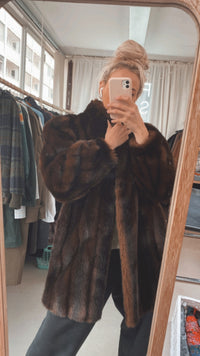 Manteau en fausse fourrure brune M/L