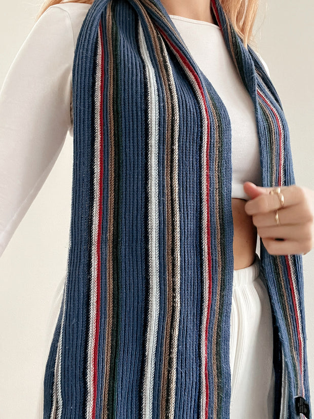 Écharpe rayée bleue foncée, rouge, blanches