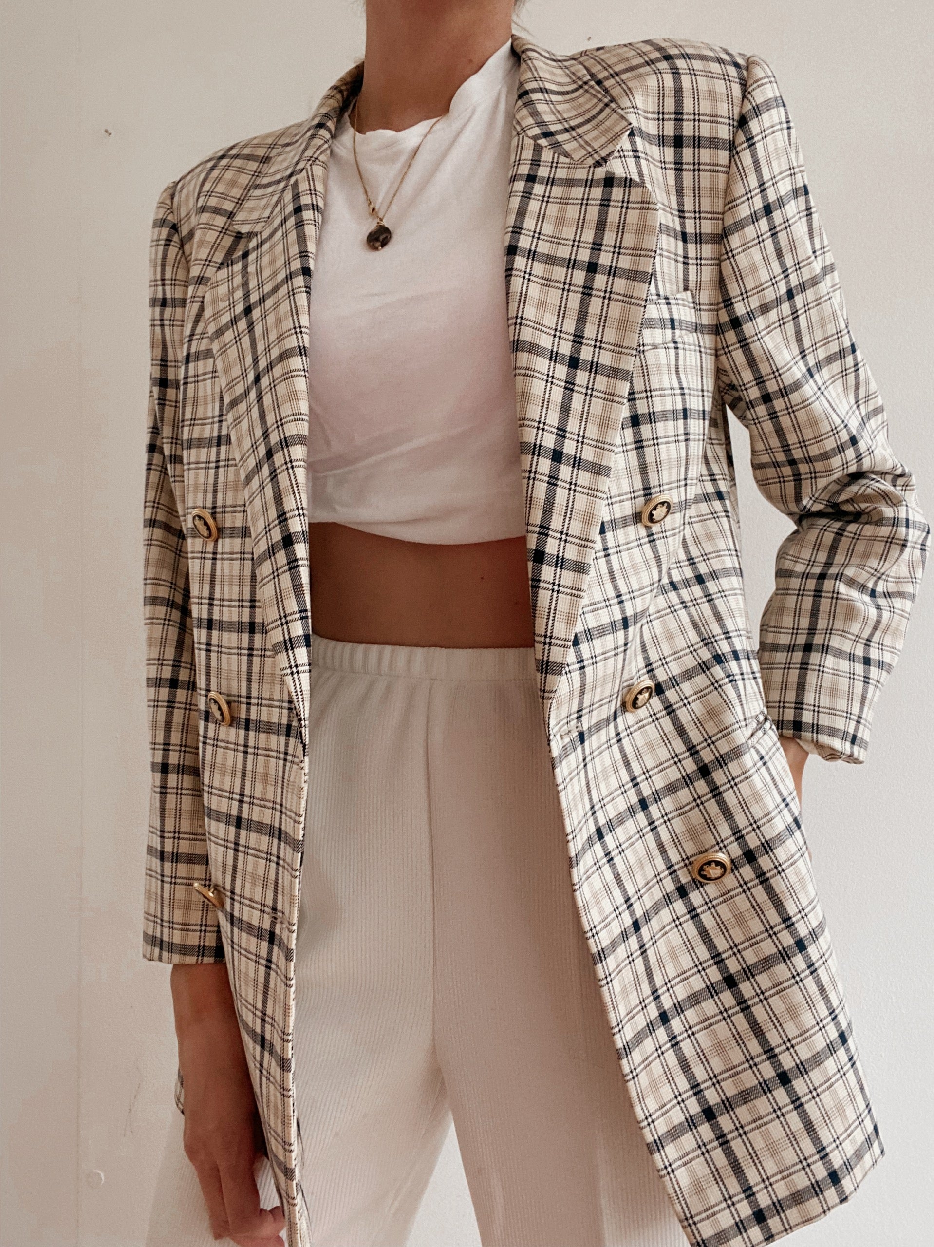 White and blue jacket with orange collar Adidas XL