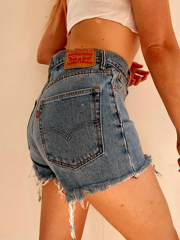 Short en jeans bleu Levi's W29