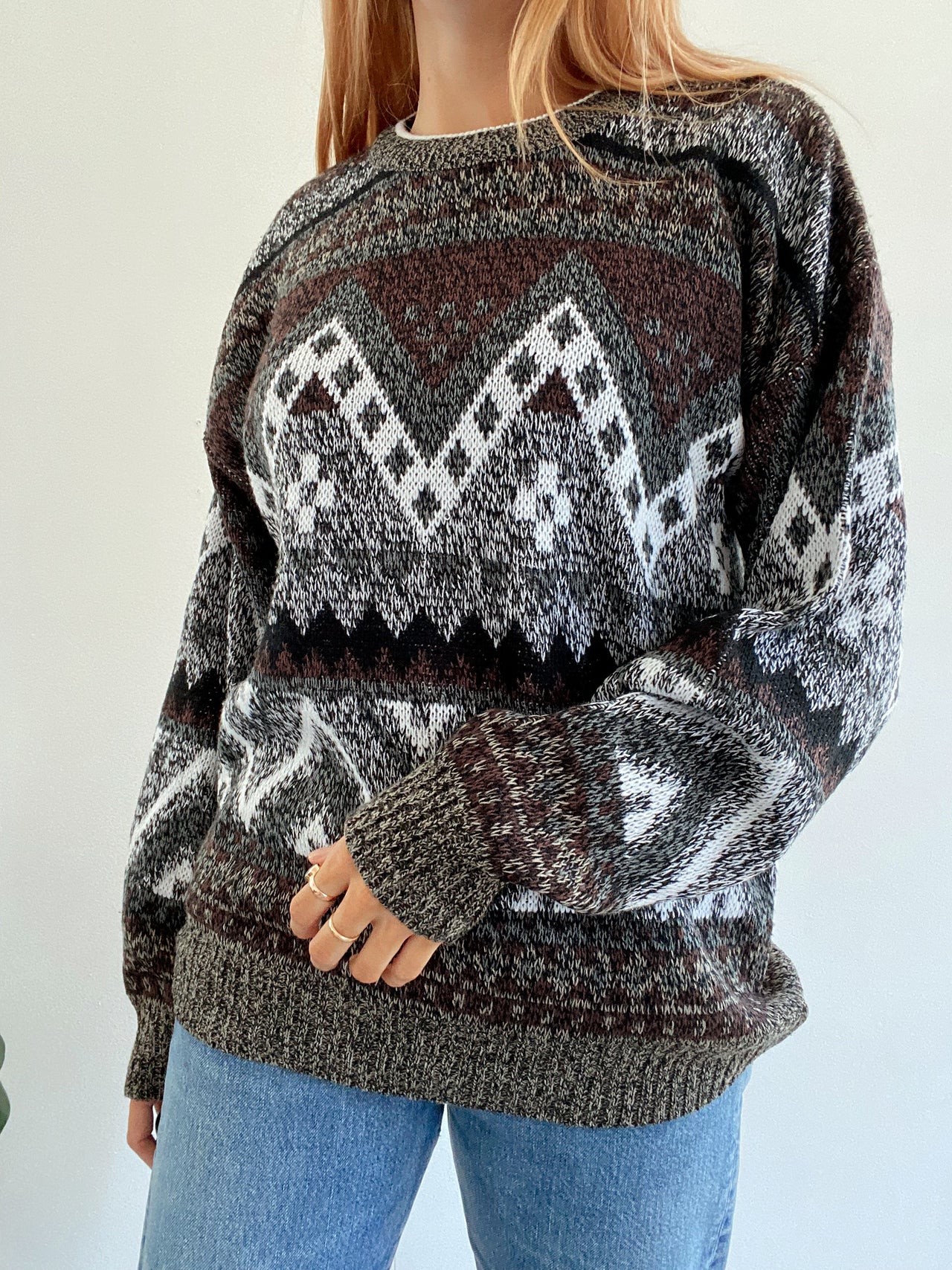 Pull vintage en laine gris foncé et marron