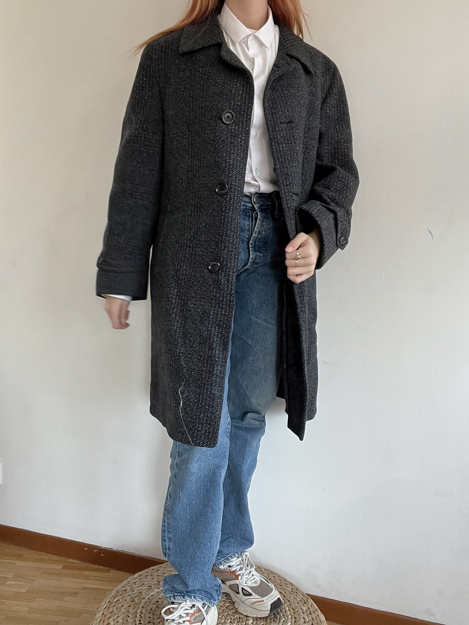 Grauer Vintage-Wollmantel M/L
