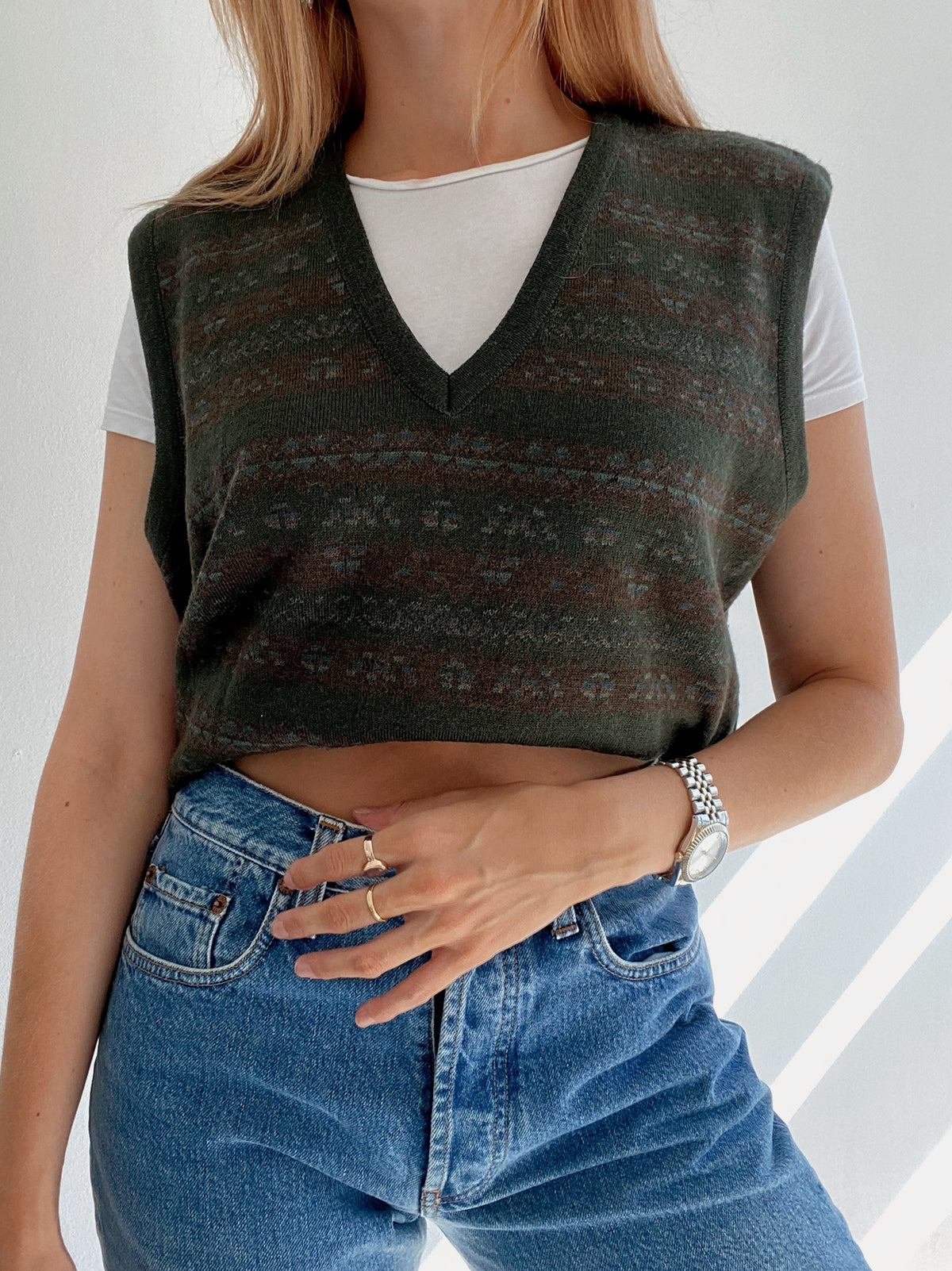 Gilet vintage sans manche en laine khaki à motifs