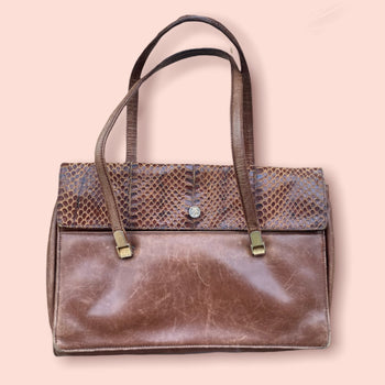 Vintage chocolate brown handbag