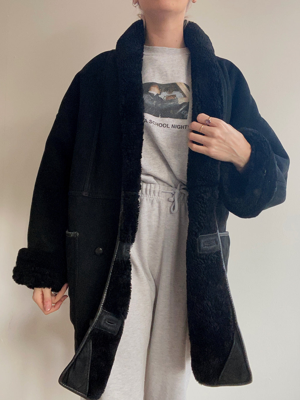 Manteau en mouton retourné noir