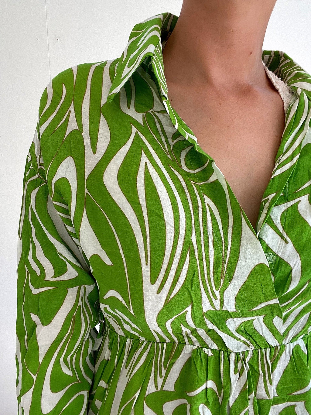 Robe vintage verte à motifs M