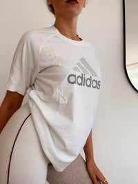 Adidas M weißes T-Shirt