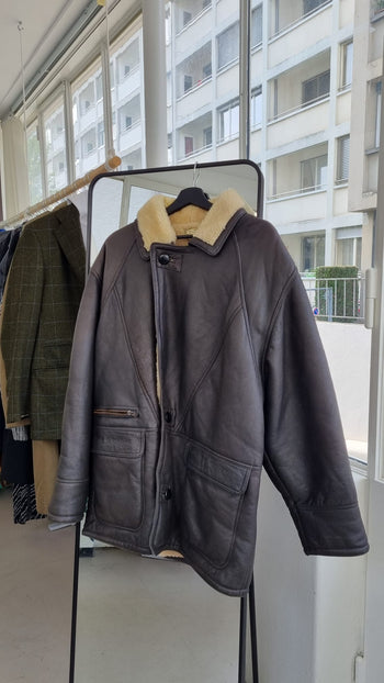 Manteau en cuir mouton retourné noir L